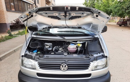 Volkswagen Transporter T4, 2002 год, 1 480 000 рублей, 23 фотография