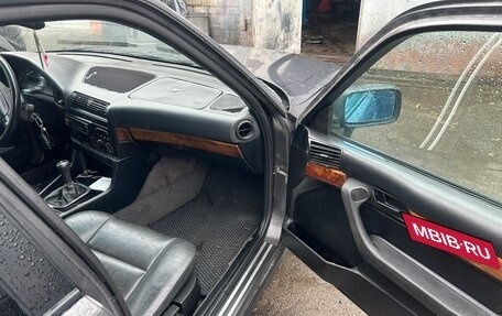 BMW 5 серия, 1989 год, 370 000 рублей, 11 фотография