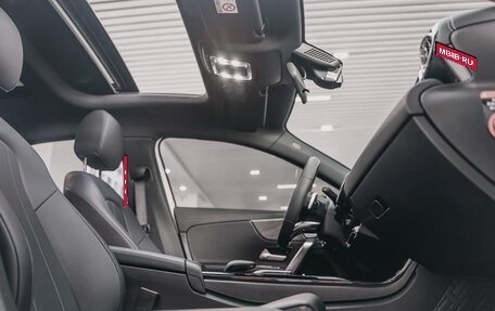 Mercedes-Benz A-Класс, 2022 год, 2 100 000 рублей, 18 фотография