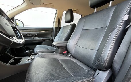 Mitsubishi Outlander III рестайлинг 3, 2015 год, 1 849 000 рублей, 14 фотография