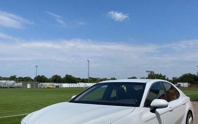 Toyota Camry, 2018 год, 2 250 000 рублей, 1 фотография