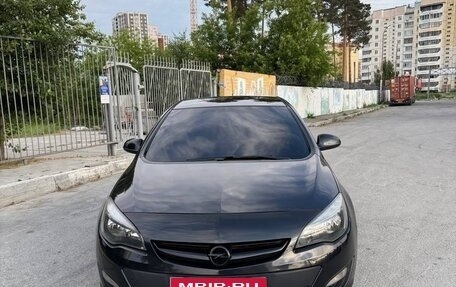 Opel Astra J, 2012 год, 765 000 рублей, 1 фотография
