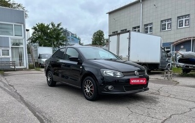 Volkswagen Polo VI (EU Market), 2013 год, 750 000 рублей, 1 фотография