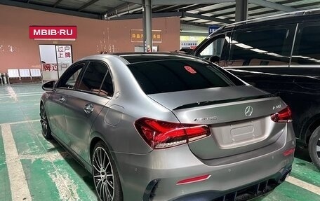 Mercedes-Benz A-Класс AMG, 2022 год, 3 000 000 рублей, 2 фотография
