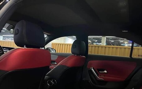 Mercedes-Benz A-Класс AMG, 2022 год, 3 000 000 рублей, 11 фотография
