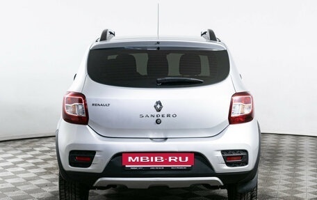 Renault Sandero II рестайлинг, 2016 год, 850 000 рублей, 6 фотография