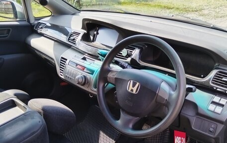 Honda Edix, 2006 год, 760 000 рублей, 7 фотография