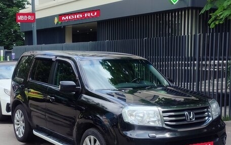 Honda Pilot III рестайлинг, 2013 год, 2 200 000 рублей, 12 фотография