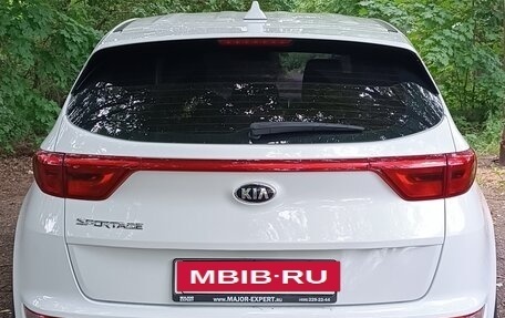 KIA Sportage IV рестайлинг, 2018 год, 1 800 000 рублей, 3 фотография