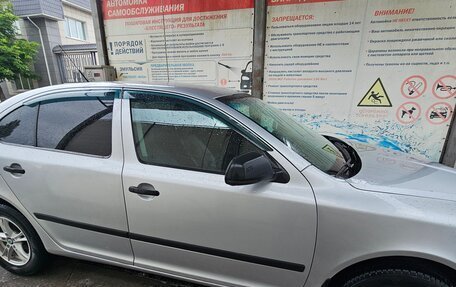 Skoda Octavia, 2010 год, 750 000 рублей, 2 фотография