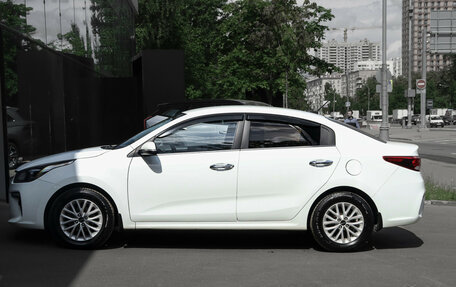 KIA Rio IV, 2018 год, 1 395 000 рублей, 8 фотография