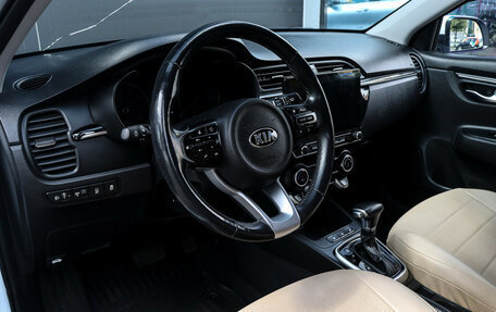 KIA Rio IV, 2018 год, 1 395 000 рублей, 15 фотография