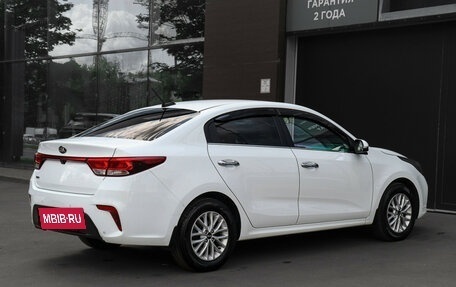 KIA Rio IV, 2018 год, 1 395 000 рублей, 5 фотография