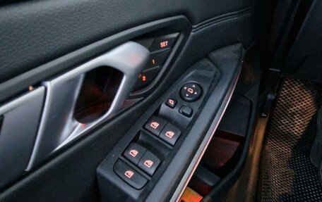 BMW 3 серия, 2020 год, 3 800 000 рублей, 12 фотография