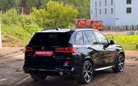 BMW X5, 2018 год, 4 800 000 рублей, 13 фотография