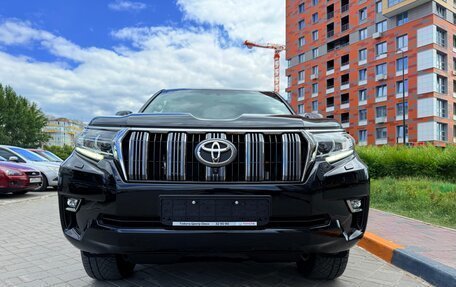 Toyota Land Cruiser Prado 150 рестайлинг 2, 2017 год, 4 420 000 рублей, 6 фотография