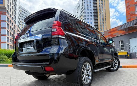 Toyota Land Cruiser Prado 150 рестайлинг 2, 2017 год, 4 420 000 рублей, 14 фотография