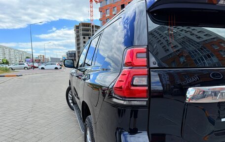 Toyota Land Cruiser Prado 150 рестайлинг 2, 2017 год, 4 420 000 рублей, 22 фотография