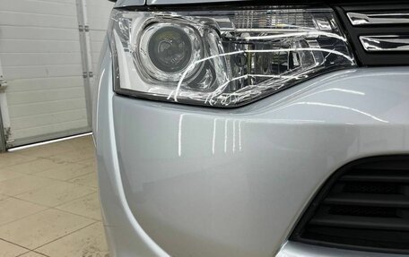 Mitsubishi Outlander III рестайлинг 3, 2013 год, 1 470 000 рублей, 11 фотография