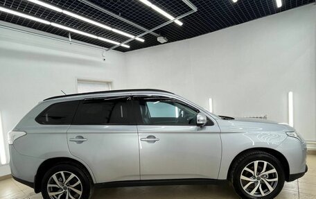 Mitsubishi Outlander III рестайлинг 3, 2013 год, 1 470 000 рублей, 5 фотография