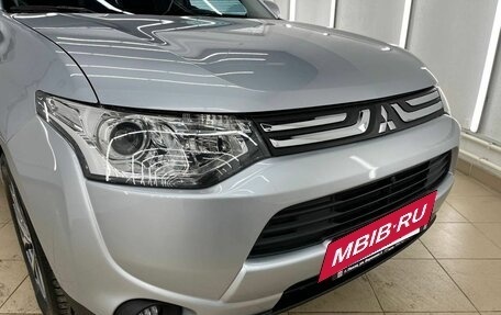 Mitsubishi Outlander III рестайлинг 3, 2013 год, 1 470 000 рублей, 10 фотография