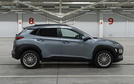 Hyundai Kona I, 2018 год, 1 790 000 рублей, 4 фотография