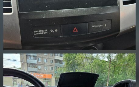 Mitsubishi Outlander III рестайлинг 3, 2008 год, 1 300 000 рублей, 12 фотография