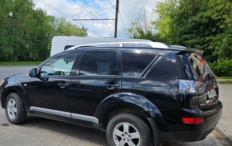 Mitsubishi Outlander III рестайлинг 3, 2008 год, 1 300 000 рублей, 3 фотография