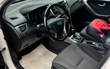 Hyundai i30 II рестайлинг, 2012 год, 985 000 рублей, 6 фотография