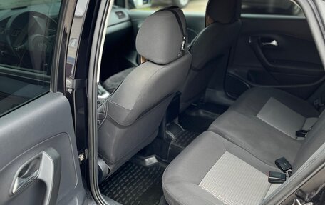 Volkswagen Polo VI (EU Market), 2013 год, 750 000 рублей, 11 фотография