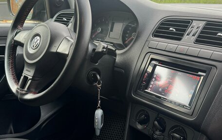 Volkswagen Polo VI (EU Market), 2010 год, 570 000 рублей, 13 фотография