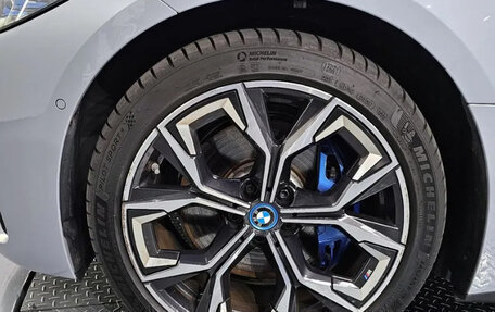 BMW i4, 2022 год, 5 095 000 рублей, 5 фотография