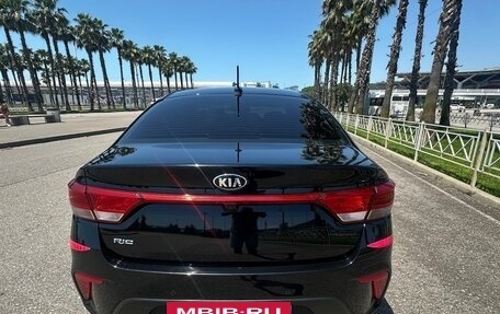 KIA Rio IV, 2017 год, 1 650 000 рублей, 6 фотография