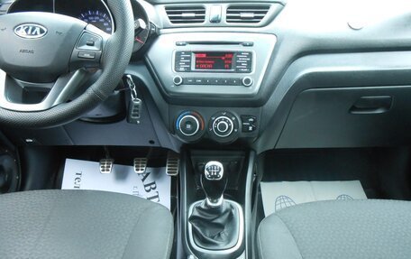 KIA Rio III рестайлинг, 2013 год, 645 000 рублей, 10 фотография