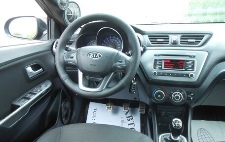 KIA Rio III рестайлинг, 2013 год, 645 000 рублей, 9 фотография