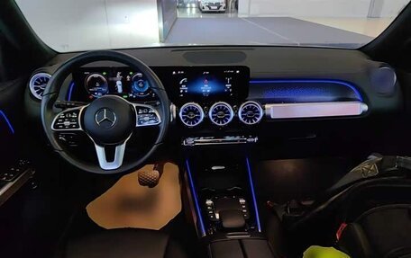 Mercedes-Benz EQB, 2024 год, 2 810 000 рублей, 10 фотография