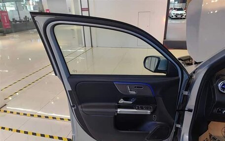 Mercedes-Benz EQB, 2024 год, 2 810 000 рублей, 19 фотография