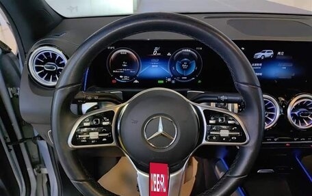 Mercedes-Benz EQB, 2024 год, 2 810 000 рублей, 11 фотография