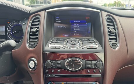 Infiniti QX50 I рестайлинг, 2016 год, 2 199 000 рублей, 11 фотография