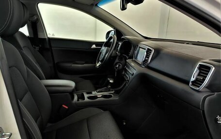 KIA Sportage IV рестайлинг, 2017 год, 2 350 000 рублей, 14 фотография