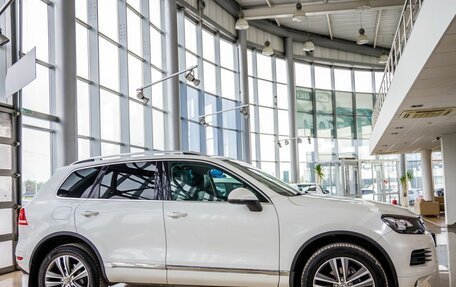 Volkswagen Touareg III, 2014 год, 2 638 000 рублей, 8 фотография