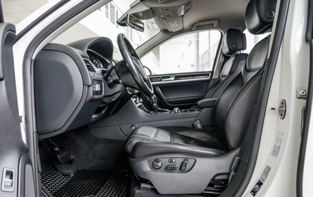 Volkswagen Touareg III, 2014 год, 2 638 000 рублей, 15 фотография