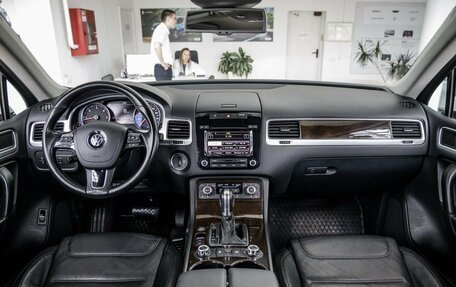 Volkswagen Touareg III, 2014 год, 2 638 000 рублей, 30 фотография