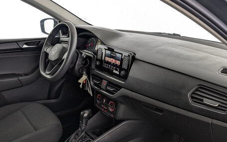 Volkswagen Polo VI (EU Market), 2021 год, 1 490 000 рублей, 13 фотография
