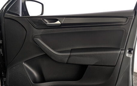Volkswagen Polo VI (EU Market), 2021 год, 1 490 000 рублей, 25 фотография