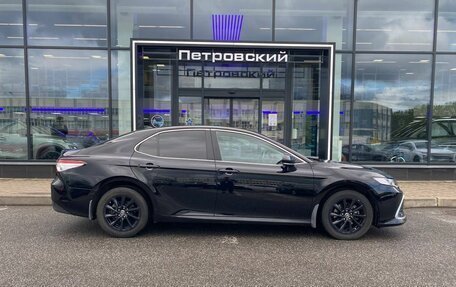 Toyota Camry, 2021 год, 3 150 000 рублей, 4 фотография