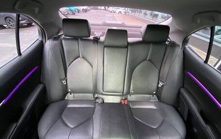 Toyota Camry, 2021 год, 3 150 000 рублей, 23 фотография