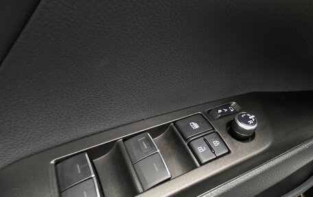 Toyota Camry, 2021 год, 3 150 000 рублей, 16 фотография