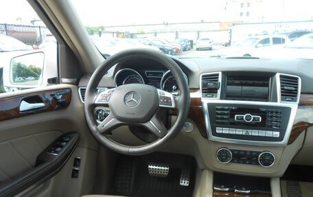 Mercedes-Benz GL-Класс, 2014 год, 2 860 000 рублей, 18 фотография