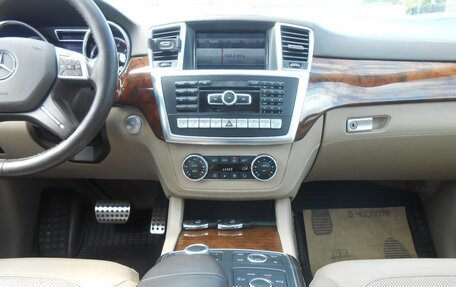 Mercedes-Benz GL-Класс, 2014 год, 2 860 000 рублей, 19 фотография
